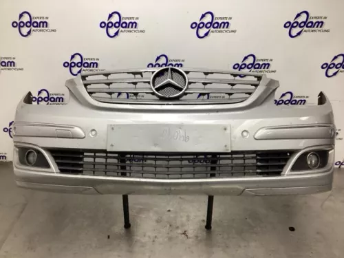 Voorbumper-8362415