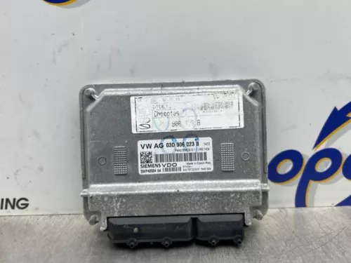 Computer Motormanagement-8303230