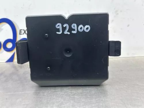 Module achterklep motor-8293334 Module achterklep motor-8293334