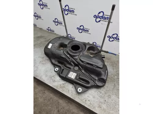Tank-8153459