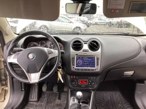 Binnenspiegel-8279834