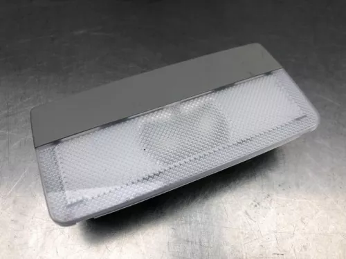 Binnenverlichting achter-8160979 (20975016)