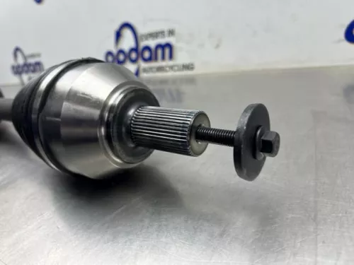 Aandrijfas rechts-voor- Aandrijfas rechts-voor-