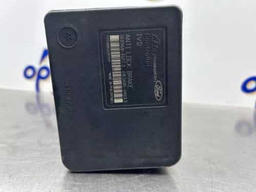 ABS Pomp-8374833