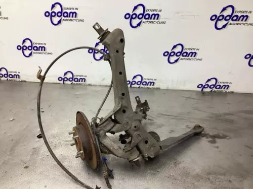 Fusee rechts-achter-8300878