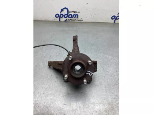 Fusee rechts-voor-8135456