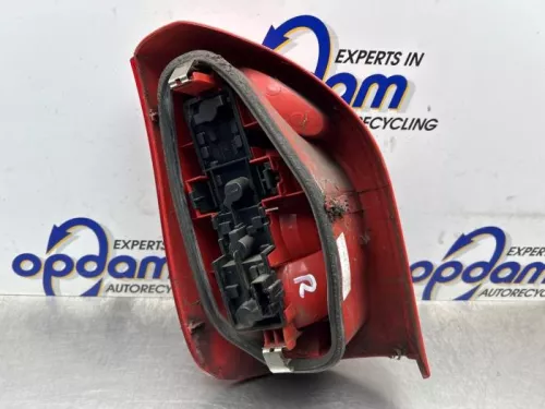 Achterlicht rechts-8374984