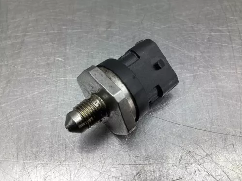 Brandstofdruk sensor-7767055 (19044067)