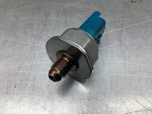 Brandstofdruk sensor-7765148 (17752650)
