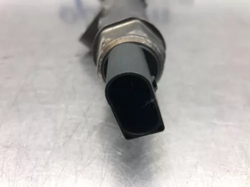 Brandstofdruk sensor-7852950 (17105864)