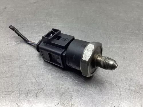 Brandstofdruk sensor-8133926 (20364229)