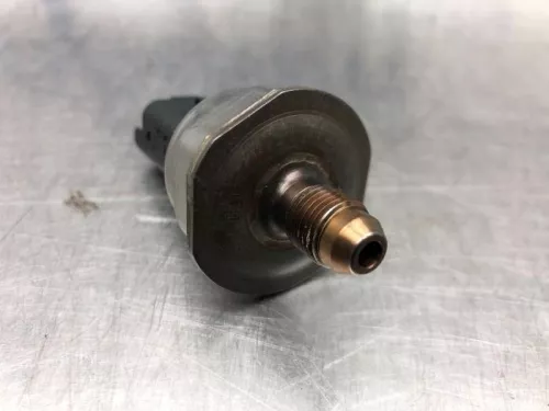 Brandstofdruk sensor-7324506 (16634725)