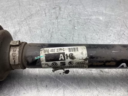 Aandrijfas rechts-voor-8363722