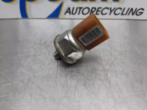 Brandstofdruk sensor-7713893 (16323156)