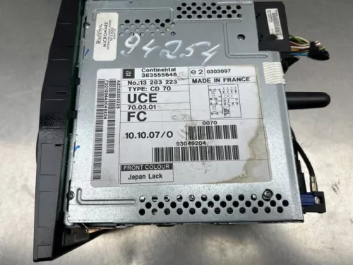 Radio CD Speler-8371450