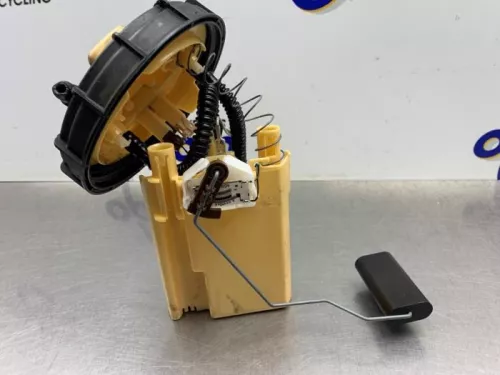 Brandstofpomp Elektrisch-8152307 (21667205)