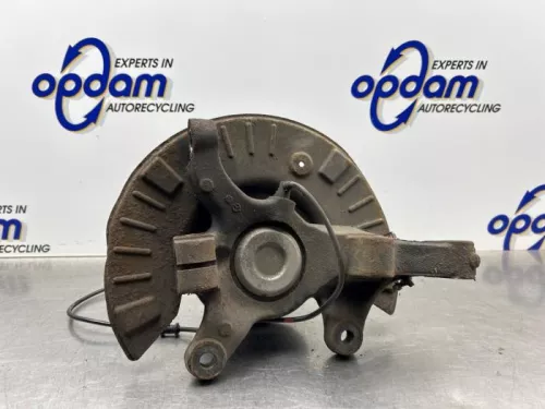 Fusee rechts-voor-8363669