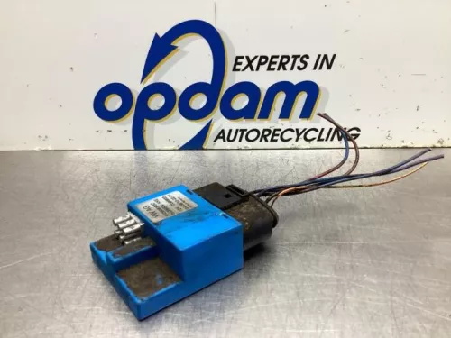 Brandstofpomp module-8063464 (19905967)