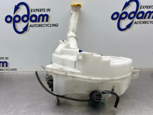 Ruitensproeiertank voor-8394701