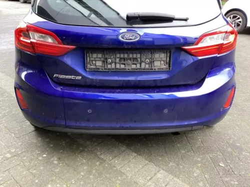 Achterbumper-8404691