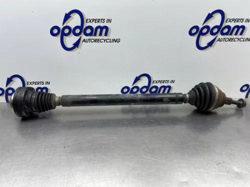 Aandrijfas rechts-voor-8271492