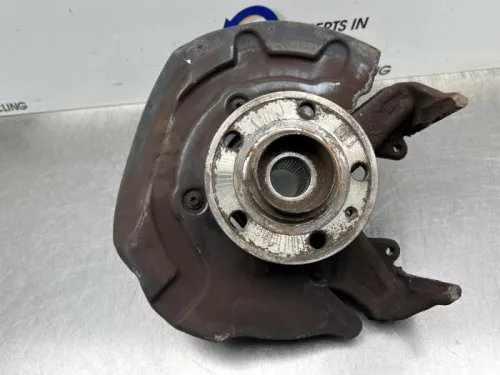 Fusee rechts-voor-8377181