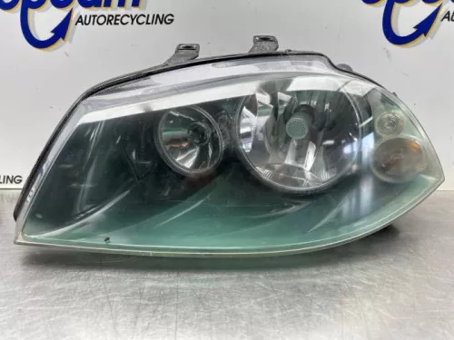 Koplamp links-8408819