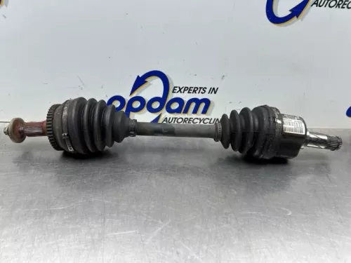 Aandrijfas links-voor-8410500