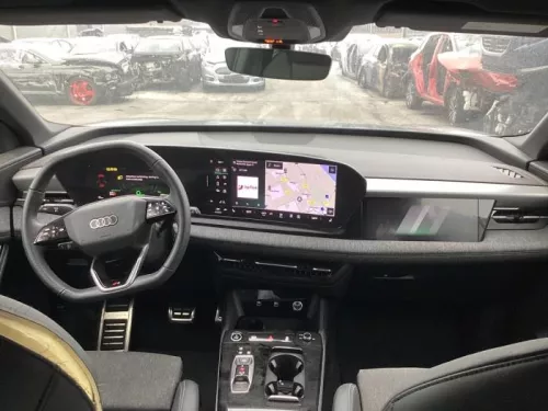 Display Multi Media regelunit-8411912