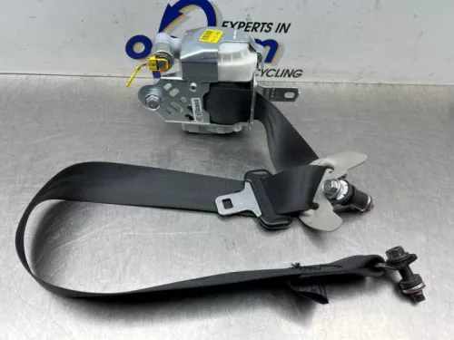 Veiligheidsgordel rechts-voor-8417329