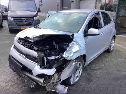 Draagarm onder links-voor-8267914