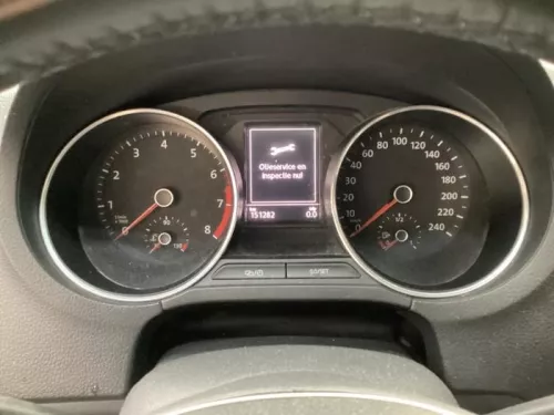 Kilometerteller KM-8235563