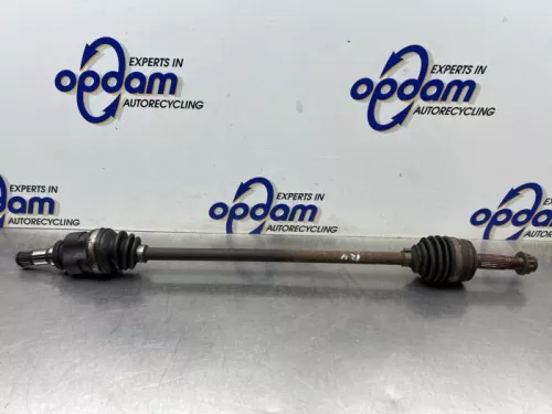 Aandrijfas rechts-voor-8427727