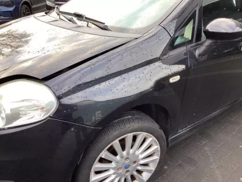 Scherm links-voor-8424672