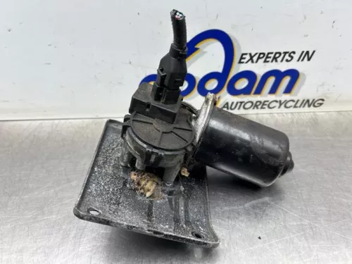 Ruitenwissermotor voor-8429072