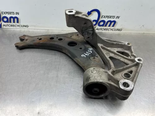 Draagarm onder links-voor-8430026