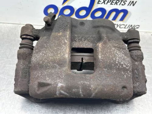 Remklauw (Tang) rechts-voor-8391078