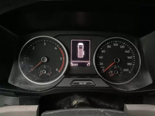 Kilometerteller KM-8407023