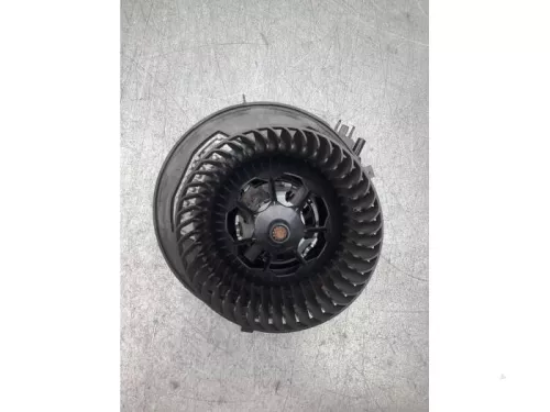 Kachel Ventilatiemotor-8407023