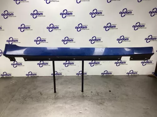 Zijskirt rechts-8274271