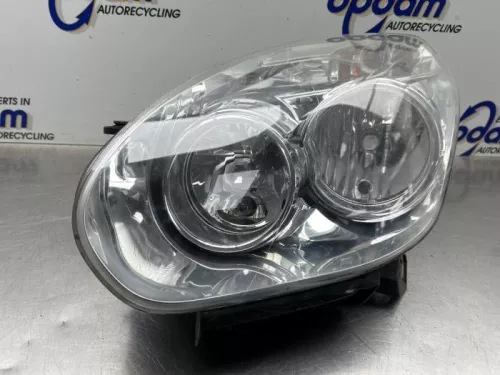 Koplamp links-8439647