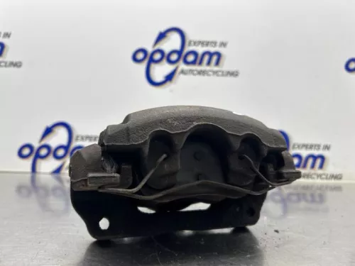 Remklauw (Tang) rechts-voor-8410052