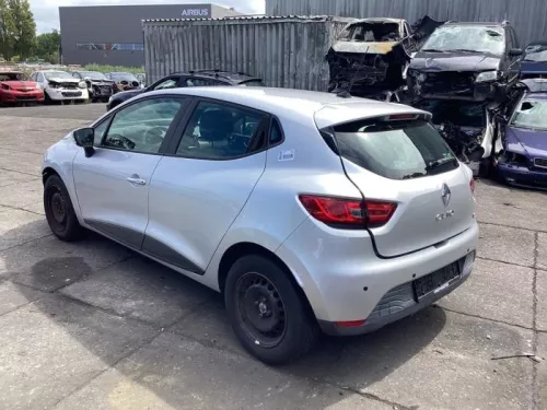 Achterbumper-8357940