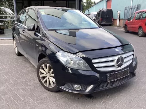 Draagarm onder rechts-voor-8327325