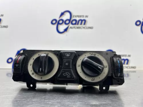 Kachel Bedieningspaneel-8438348