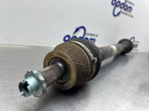 Aandrijfas rechts-voor-8453350