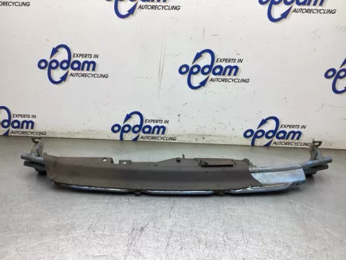 Bumperframe voor-