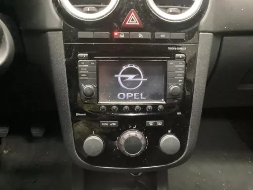 Radio CD Speler-8436096