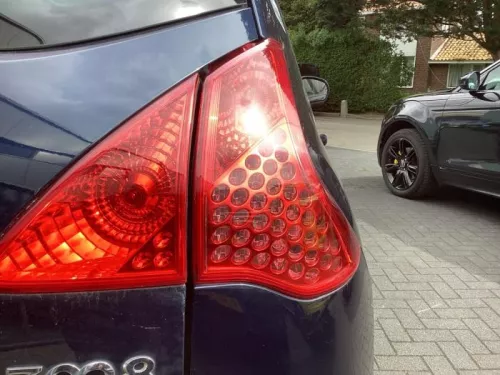 Achterlicht rechts-8475826