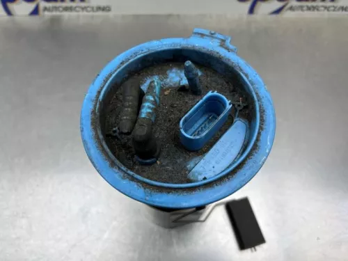 Benzinepomp-8473754